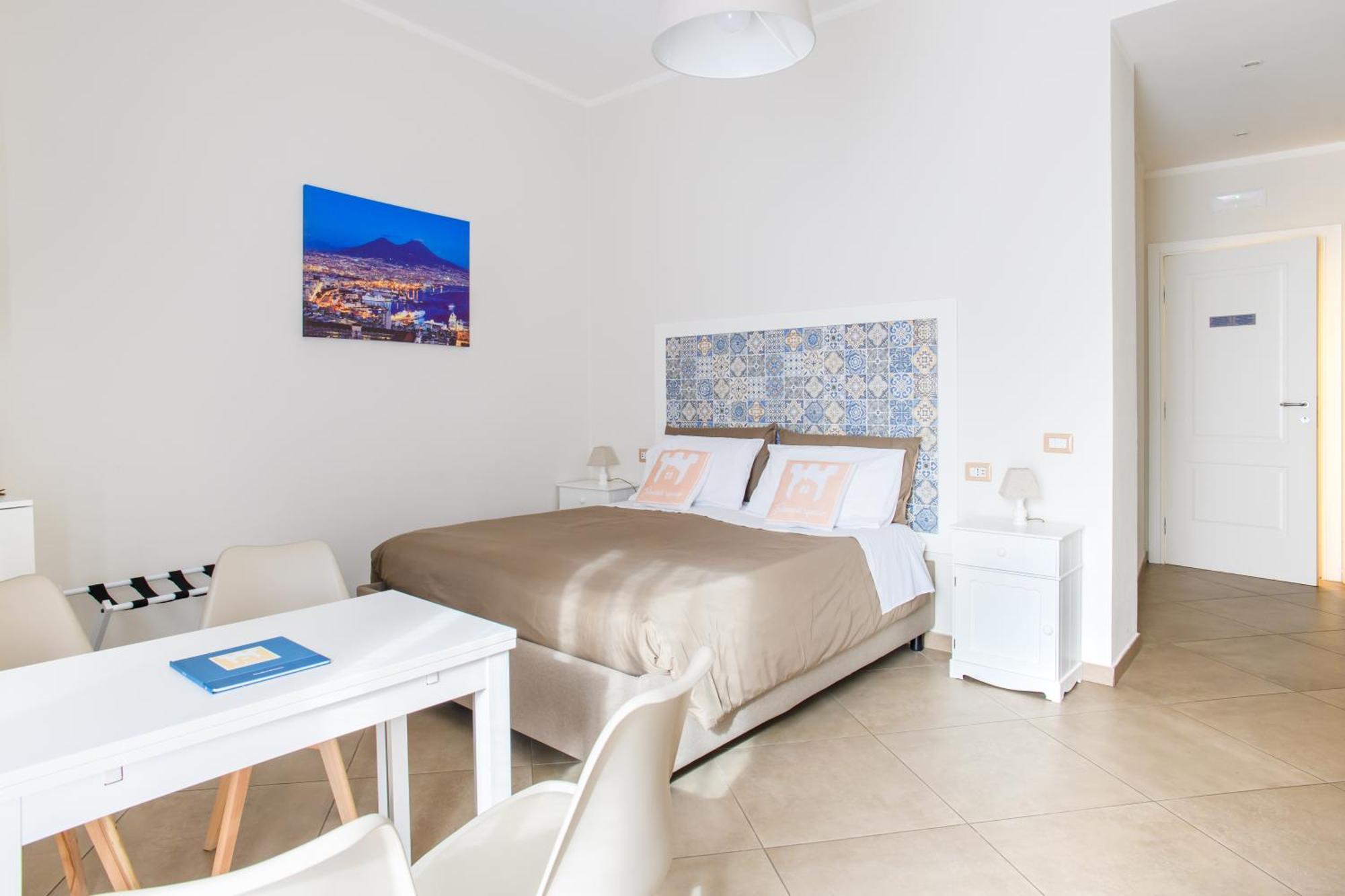 Tinellari Rooms เนเปิลส์ ภายนอก รูปภาพ
