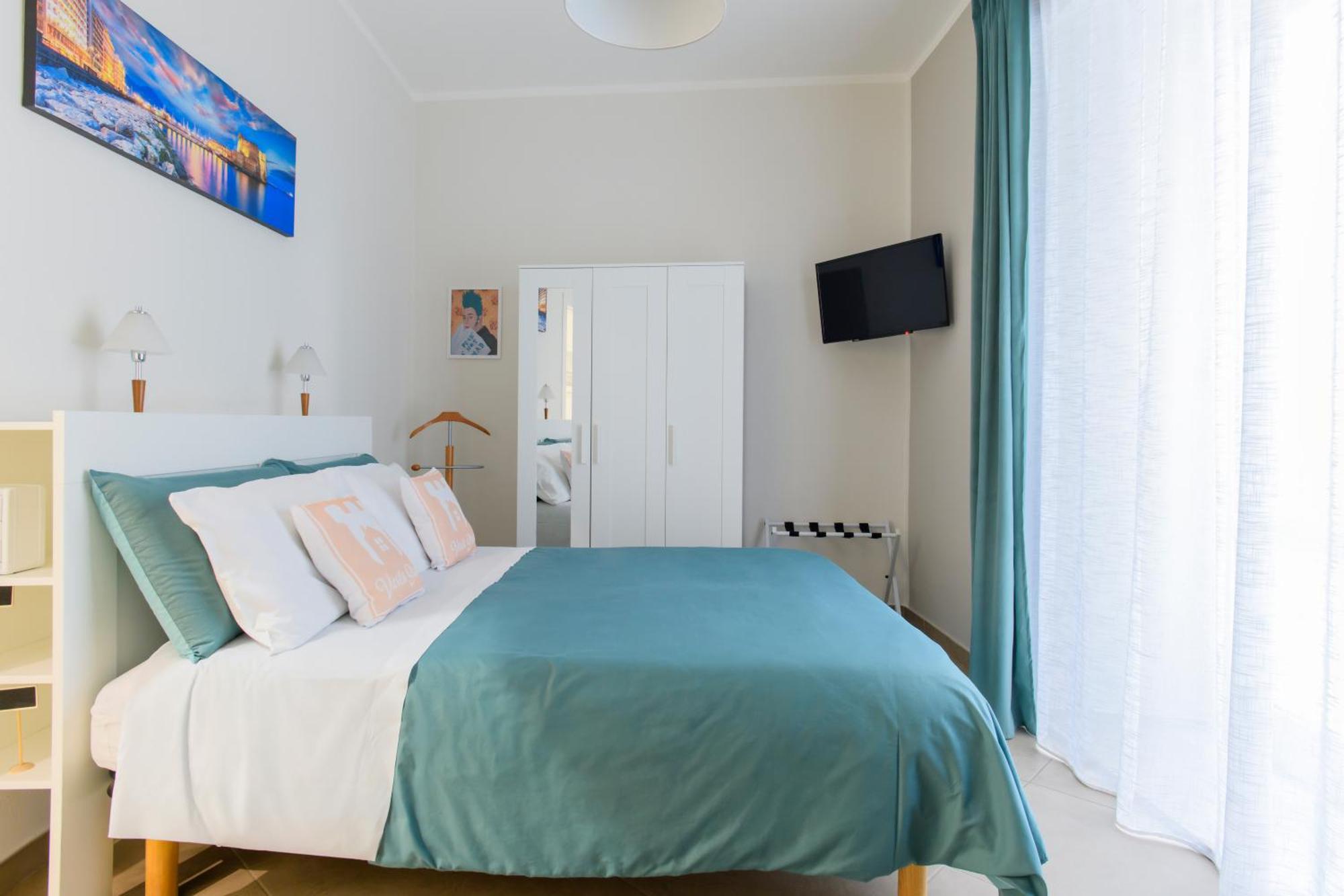 Tinellari Rooms เนเปิลส์ ภายนอก รูปภาพ