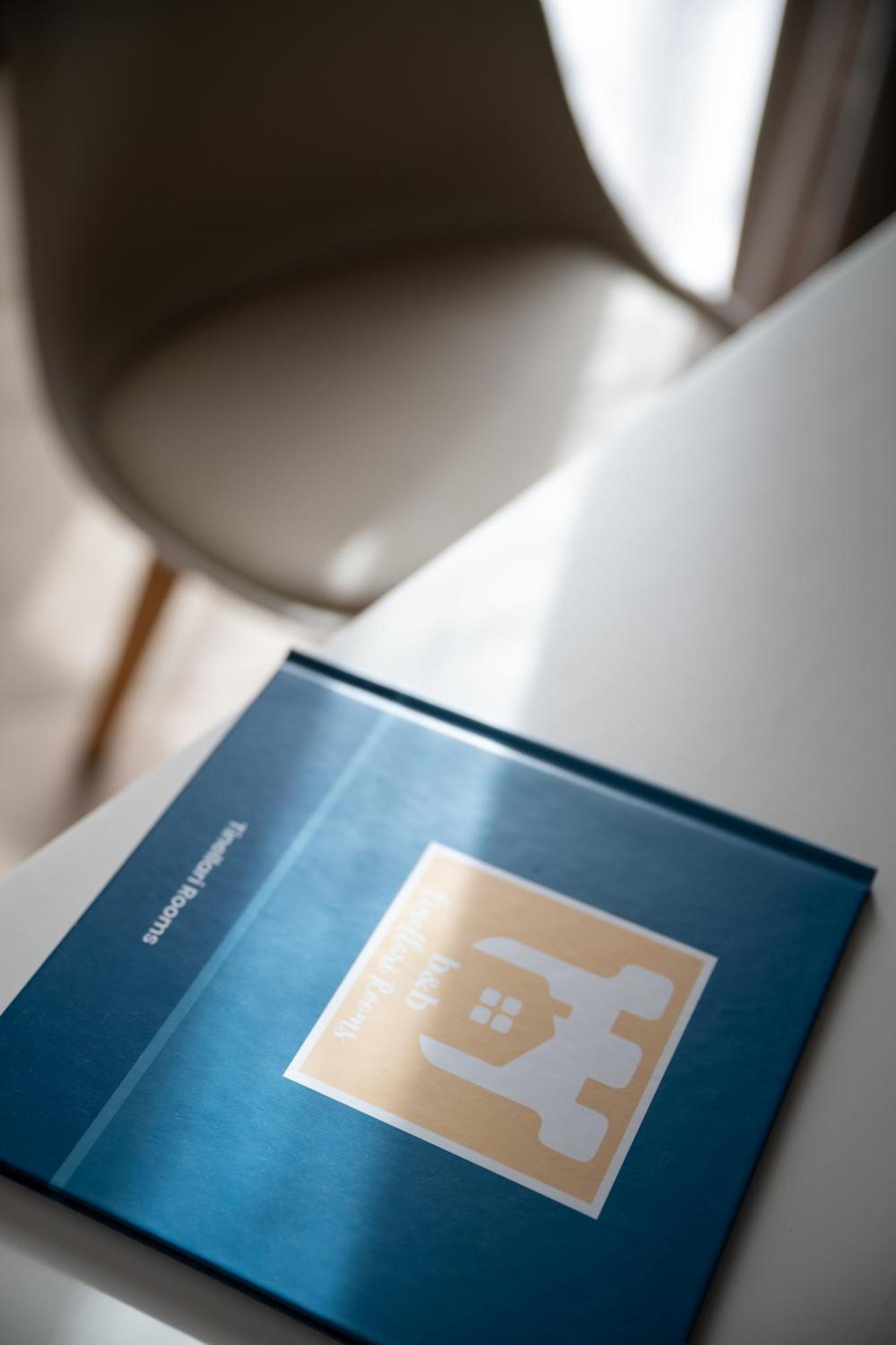 Tinellari Rooms เนเปิลส์ ภายนอก รูปภาพ