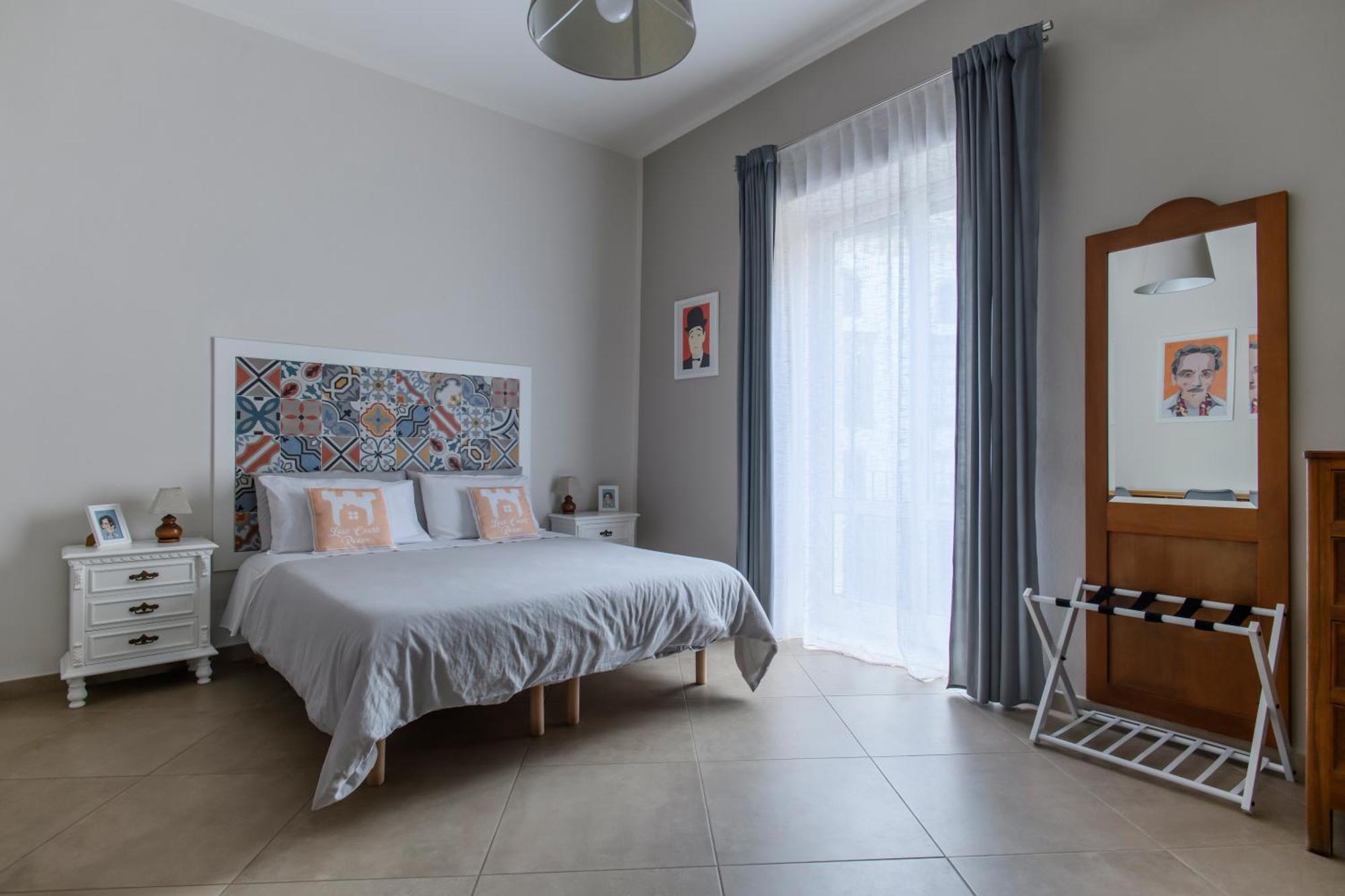 Tinellari Rooms เนเปิลส์ ภายนอก รูปภาพ